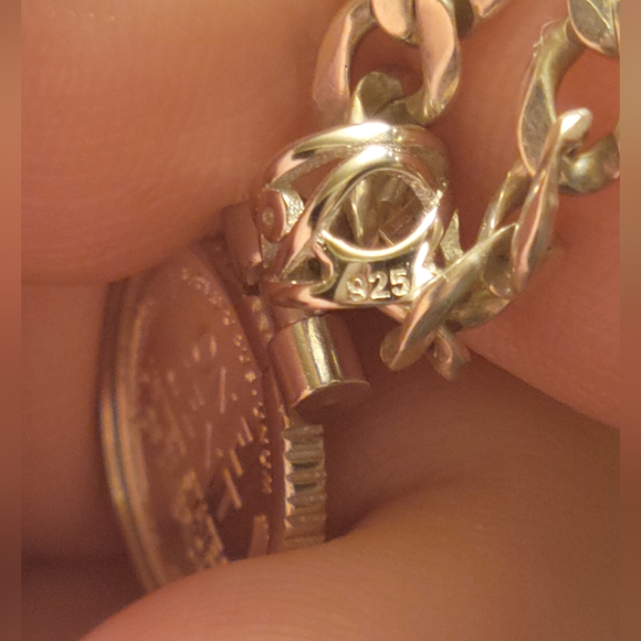 ? .999 Fine 1g Silver Wheat Penny Pendant  + .925 Sterling Silver Bezel